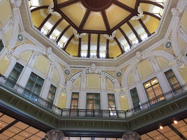 東京丸の内南口ホール