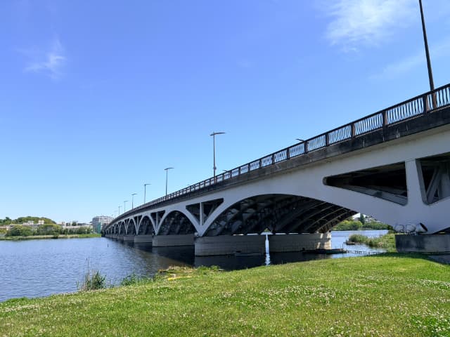 手賀沼・手賀大橋